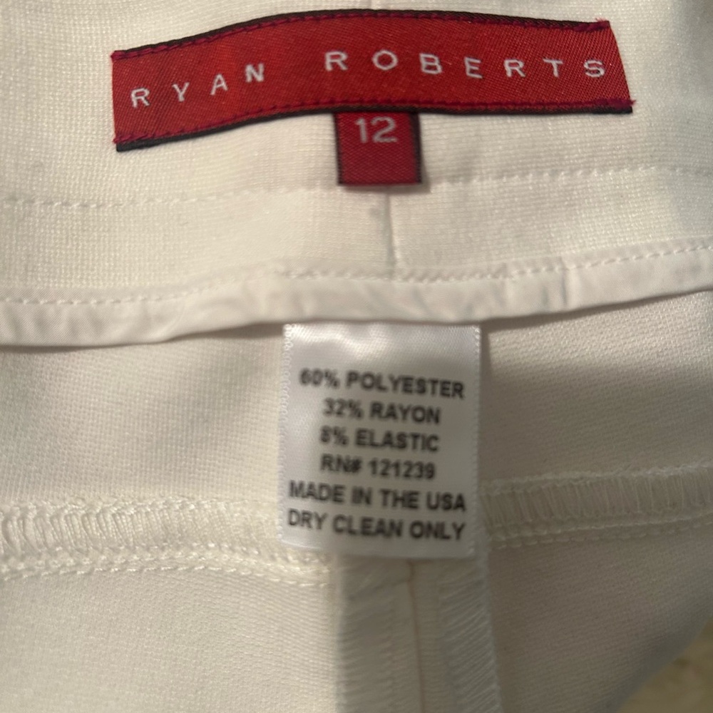 Off White Straight-Leg Pants by Los Angeles Designer, Ryan Roberts Size 12 - Picture 5 of 6